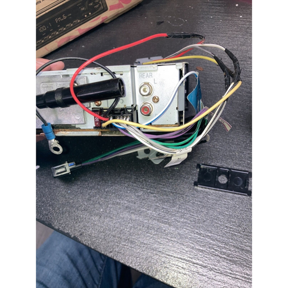 KENWOOD KDC-1011S CD RECEIVER *CLASSIC* With Box Untested - Picture 6 of 9